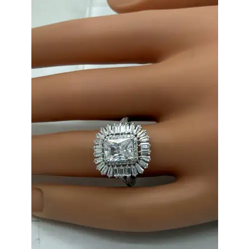 JCL .925 S.S. STUNNING CZ DOUBLE HALO COCKTAIL ring size 7