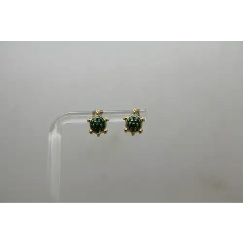JCM JACMEL MAURITIUS 10k Y.G. ENAMELED DIMENSIONAL TURTLE studs
