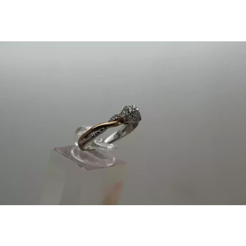 JD Sterling Y.G. accent DIAMOND HEART TWIST BAND ring size 7