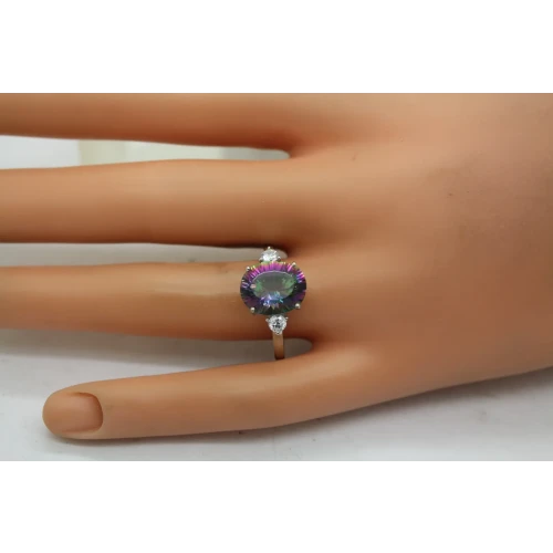 JH YOUNG .925 S.S. Oval Cut MYSTIC QUARTZ w/acc ring size 9.75 #