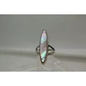 J.J. JEFFERSON JAMES NAVAJO .925 S.S. MOTHER OF PEARL ring size 8.75