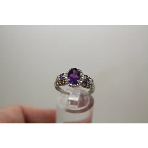 JWBR 10k W.G. AMETHYST CHAMPAGNE & WHITE DIAMOND HALO size 6.75