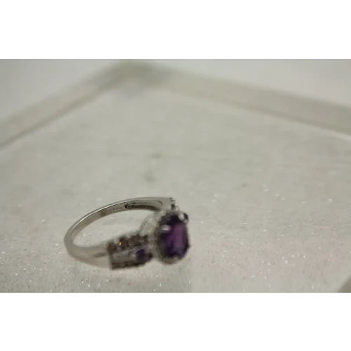 JWBR 10k W.G. AMETHYST CHAMPAGNE & WHITE DIAMOND HALO size 6.75