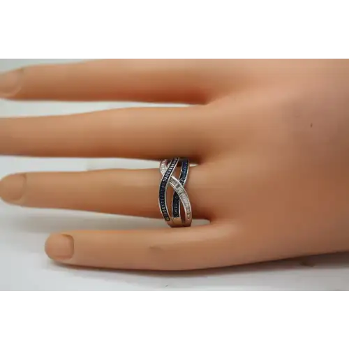 JWBR .925 S.S. BLUE & WHITE DIAMOND CROSSOVER BAND ring size 8.25