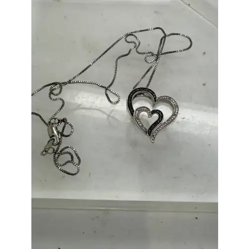 JWBR .925 S.S. BLUE & WHITE DIAMOND DOUBLE HEART necklace 18