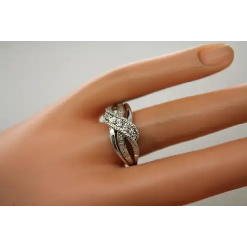JWBR .925 S.S. DIAMOMD ACCENT WAVE CROSSOVER ring size 9.25