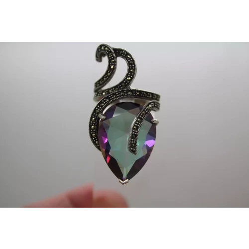 KANISHKA .925 S.S. SWAROVSKI MARCASITE & TREATED MYSTIC STONE size 8