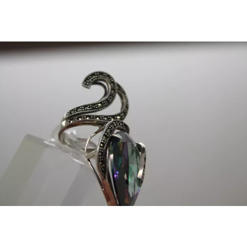 KANISHKA .925 S.S. SWAROVSKI MARCASITE & TREATED MYSTIC STONE size 8