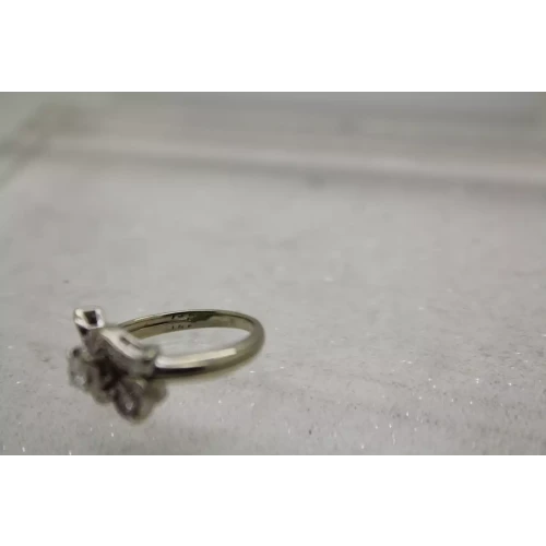KEEPSAKE 14k W.G. .10 center PAVE DIAMOND WEDDING SET size 5.25
