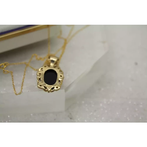 LANDSTROM'S 10k Black Hills Gold BLACK & WHITE CAMEO necklace 18