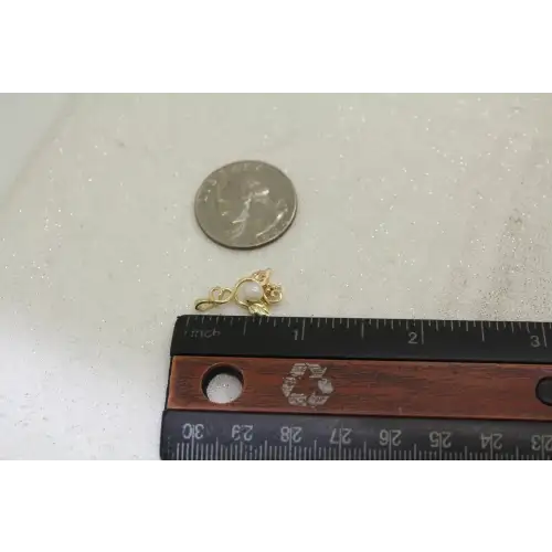 LANDSTROMS 10k Black Hills Gold PEARL GRAPEVINE LEAF design pendant