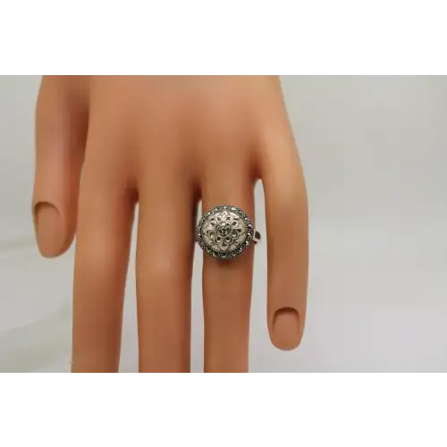 LAVISH by TJM .925 S.S. MARCASITE FLORAL DOME DESIGN ring size 6 (2)
