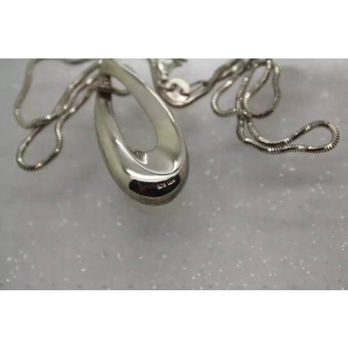 LLK .925 Sterling Silver MODERNIST OPENWORK TWIST PENDANT necklace 18