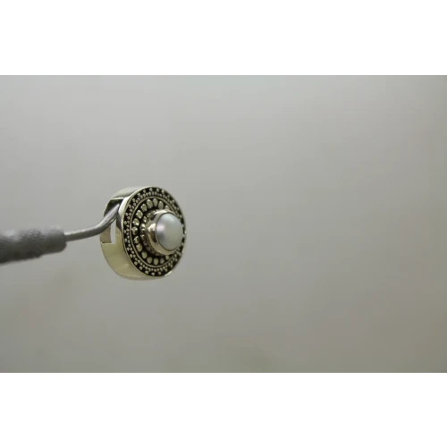 LORI BONN .925 S.S. HIGH MAINTENANCE PEARL SLIDE CHARM