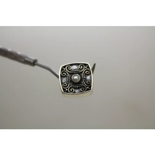 LORI BONN .925 S.S. LITTLE PEARL OF WISDOM SLIDE CHARM