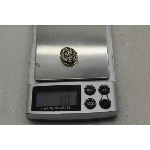 LORI BONN .925 S.S. LOVE'S IN THE DETAILS OVAL SLIDE CHARM