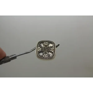 LORI BONN .925 S.S. MALTESE CROSS SQUARE SLIDE CHARM