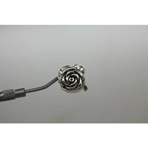 LORI BONN .925 S.S. ROSES ARE RED DIMENSIONAL SLIDE CHARM