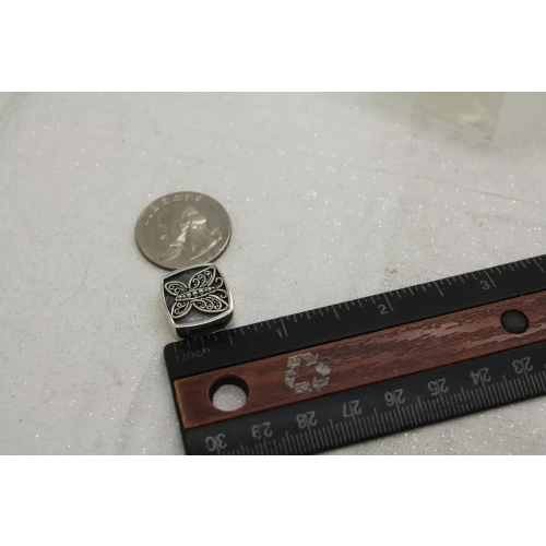 LORI BONN .925 S.S. SOCIAL BUTTERFLY SQUARE SLIDE CHARM