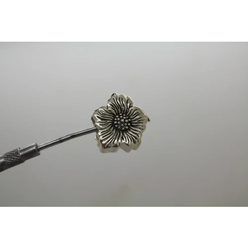 LORI BONN .925 S.S. STRIKE A POSEY FLOWER SLIDE CHARM