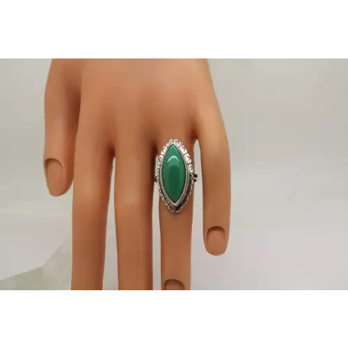 MEXICO .925 S.S. Marquise GREEN ONYX SCALLOPED EDGING size 6.25
