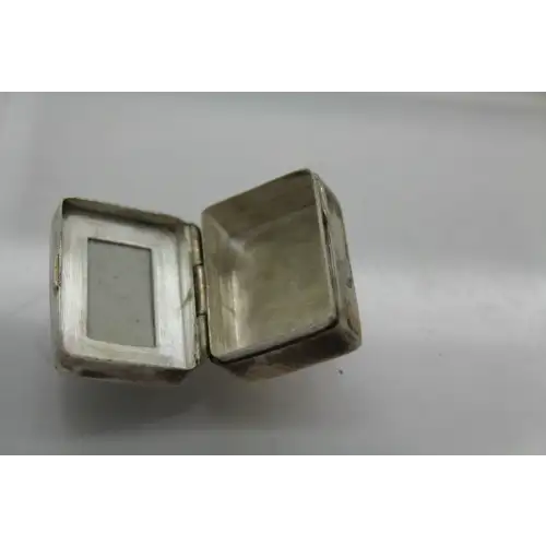 MING DYNASTY JEWELRY .925 S.S. CHINESE PORCELAIN PILL BOX (4)