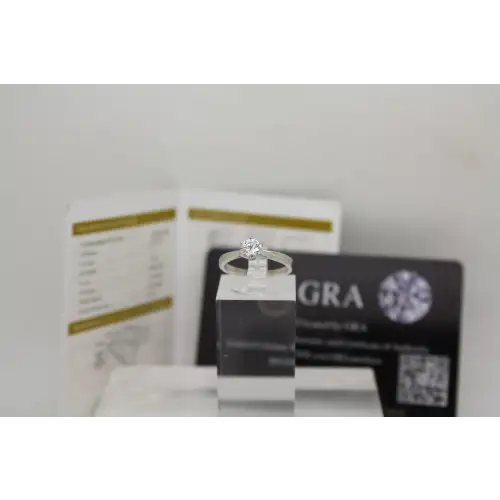 NIB .925 S.S. GRA GRADED MOISSANITE SOLITAIRE ring size 5