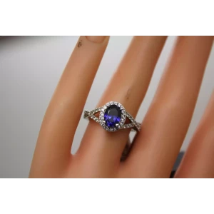 NIB .925 S.S. LAB CREATED BLUE & WHITE SAPPHIRE HALO ring size 7