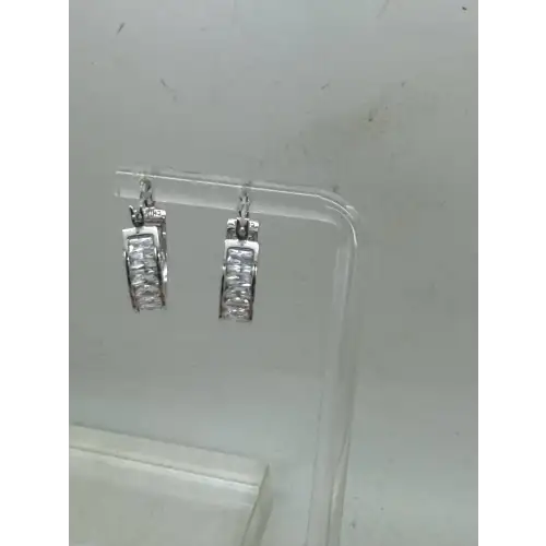 NWOT .925 S.S. BAGUETTE CZ HIGH SHINE MEDIUM HOOP earrings (5)