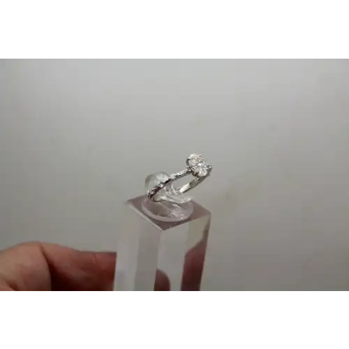 NWOT .925 S.S. Oval Cut MOISSANITE SOLITAIRE w/acc. ring size 6 (2)