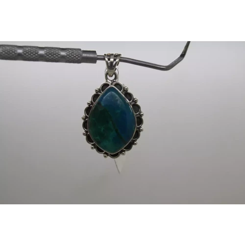NWT .925 S.S. CHYSOCOLLA DIAMOND SHAPED FILIGREE pendant