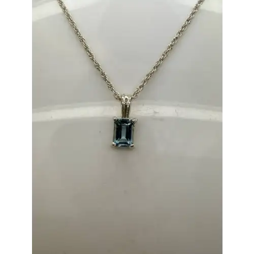 NWT .925 S.S. Emerald Cut BLUE TOPAZ pendant necklace 18