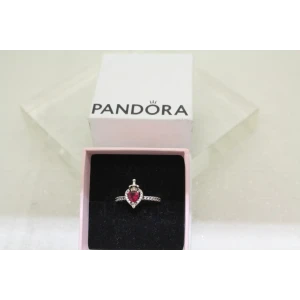 PANDORA .925 S.S. DISNEY VILLIANS MIRROR ON THE WALL ring size 6