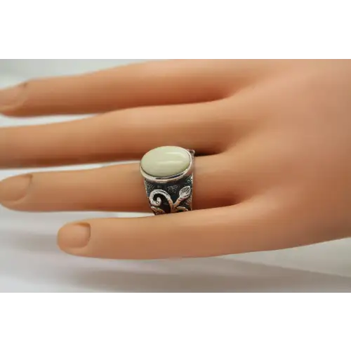 R1635 .925 S.S. WHITE BAMBOO CORAL CABACHON ring size 7 #