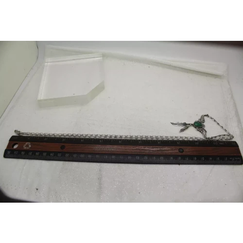 RB RICHARD BEGAY NAVAJO .925 S.S. MALACHITE FEATHER necklace 28