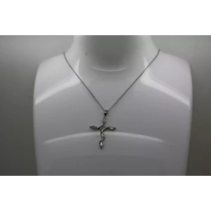 ROSS SIMONS .925 S.S. CLEAR CZ FANCY CROSS pendant necklace 18