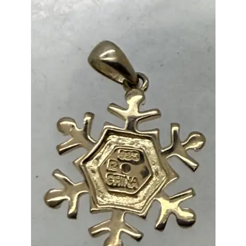 ROSS SIMONS Gold Over .925 S.S. DIAMOND ACCENT SNOWFLAKE pendant (6)