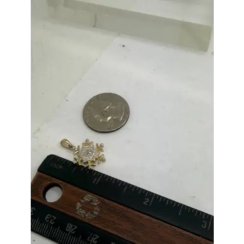 ROSS SIMONS Gold Over .925 S.S. DIAMOND ACCENT SNOWFLAKE pendant (7)