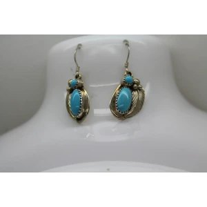 RUNNING BEAR .925 S.S. TURQUOISE FEATHER DESIGN DANGLE earrings