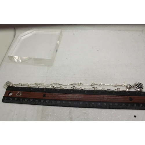 SHERRY TINSMAN .925 S.S. ORGANIC WRAPPED ROSE pendant necklace 17