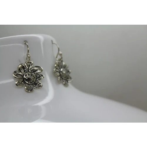 SHERRY TINSMAN .925 S.S. SUNFLOWER DANGLE earrings