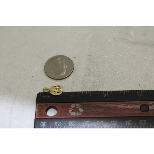 Sig. 14k Y.G. LASER CUT PUMPKIN JACK O LANTERN pendant