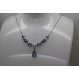 Sig. .925 S.S. BLUE & WHITE TOPAZ FANCY DESIGN pendant necklace 18