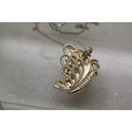 Sig. .925 S.S. MOTHER OF PEARL DIMENSIONAL BUTTERFLY necklace 18