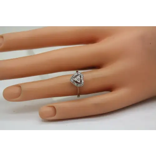 Signed 10k W.G. DIAMOND HEART HALO ring size 5