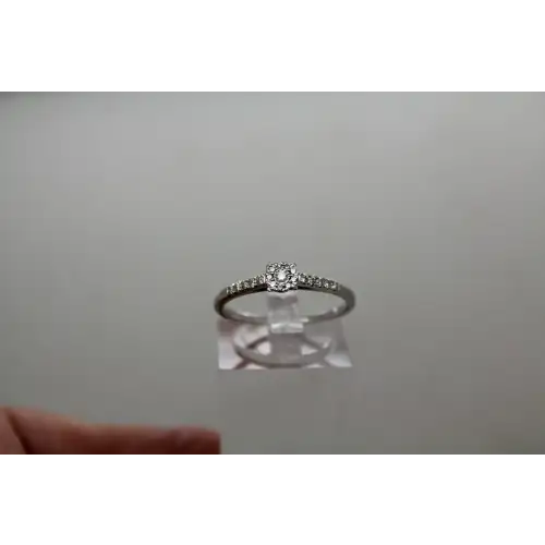 Signed 10k W.G. DIAMOND ILLUSION PROMIS ENGAGEMENT ring size 8