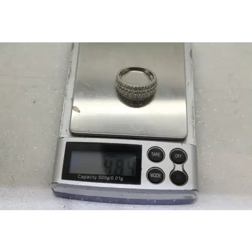 Signed 10k White Gold 1.0ctw DIAMOND 5 ROW BAND ring size 9.5