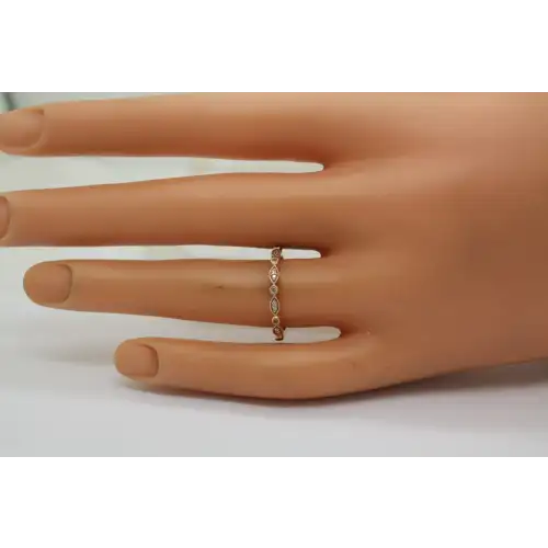 Signed 14k R.G. DIAMOND ACC. UNIQUE DESIGN BAND ring size 6.75 # (2)