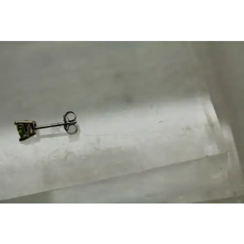 Signed 14k W.G. Trillion Cut PERIDOT STUD earrings