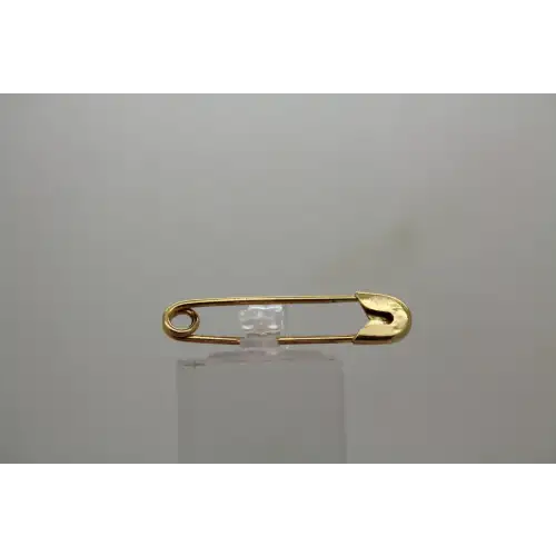 Signed 14k Yellow Gold SAFETY PIN DESIGN pin